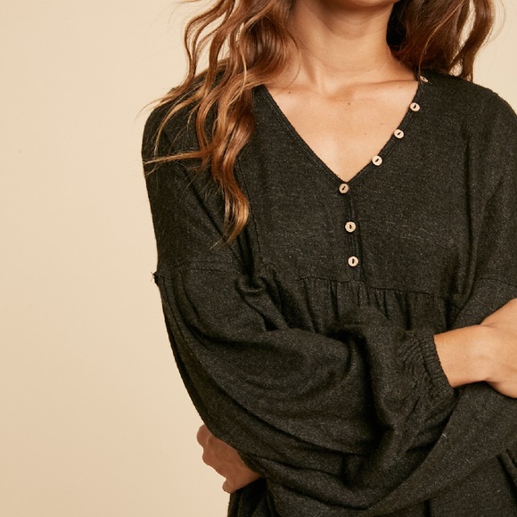 Peplum top - Picture 2 of 4